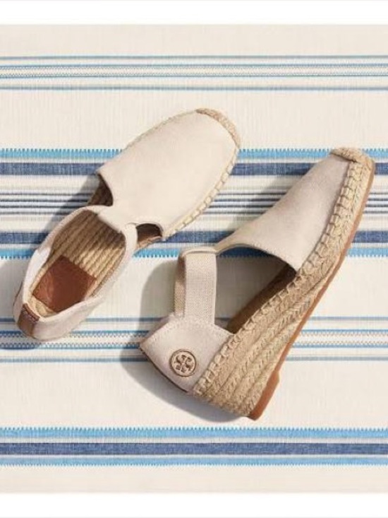 Tory Burch Shoes - 🌊✨ Tory Burch Catalina 3 Beige Canvas Espadrille Wedge Sandals Size 7
